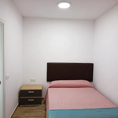 Nuevo Estudio, Reformado, Wifi, Fire Stick Amazon, Centro Apartment *