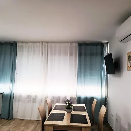 Nuevo Estudio, Reformado, Wifi, Fire Stick Amazon, Centro Apartment Torremolinos