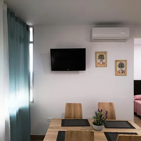 Nuevo Estudio, Reformado, Wifi, Fire Stick Amazon, Centro * Torremolinos